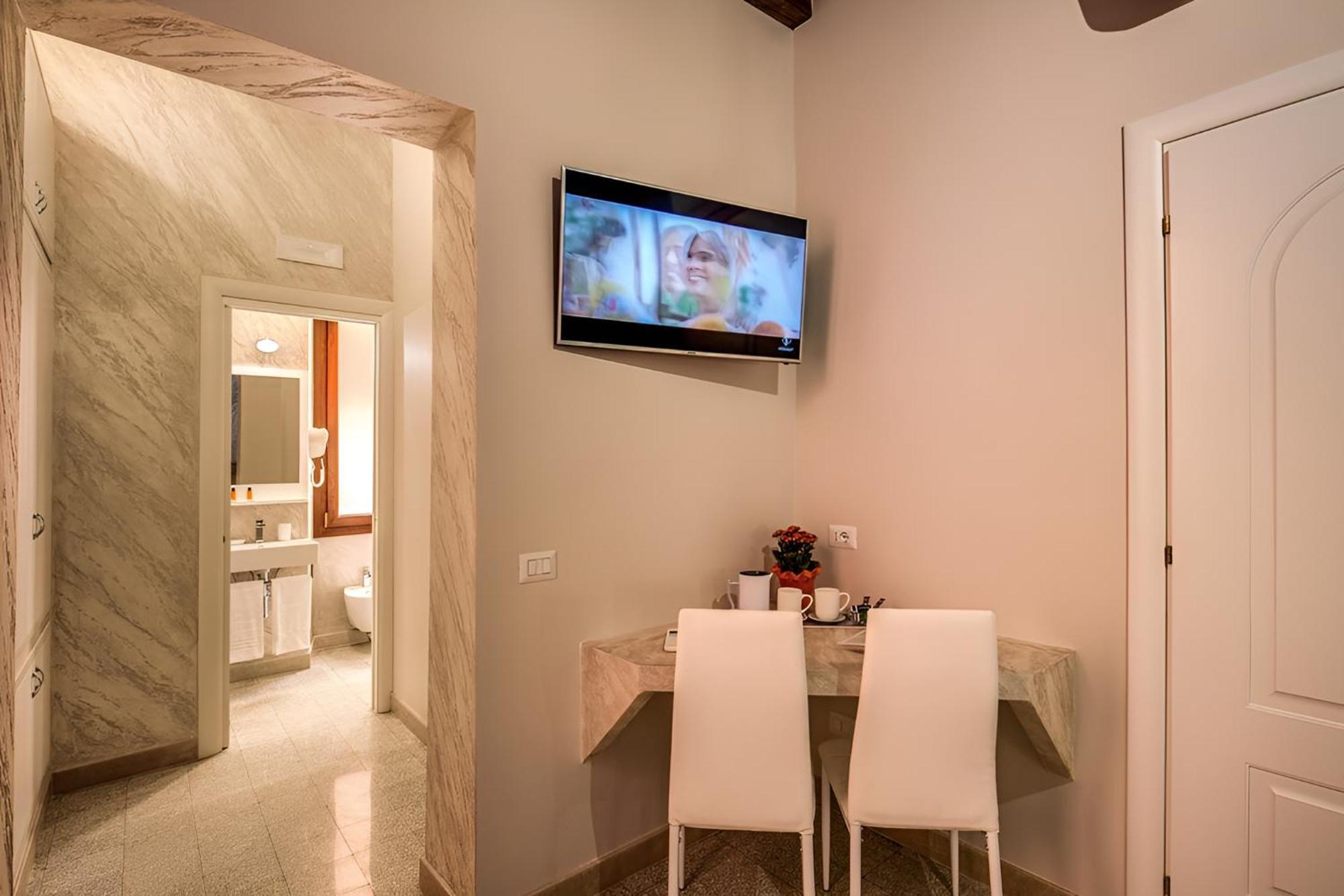 Colosseo Accomodation Room Guest House Roma Exterior foto