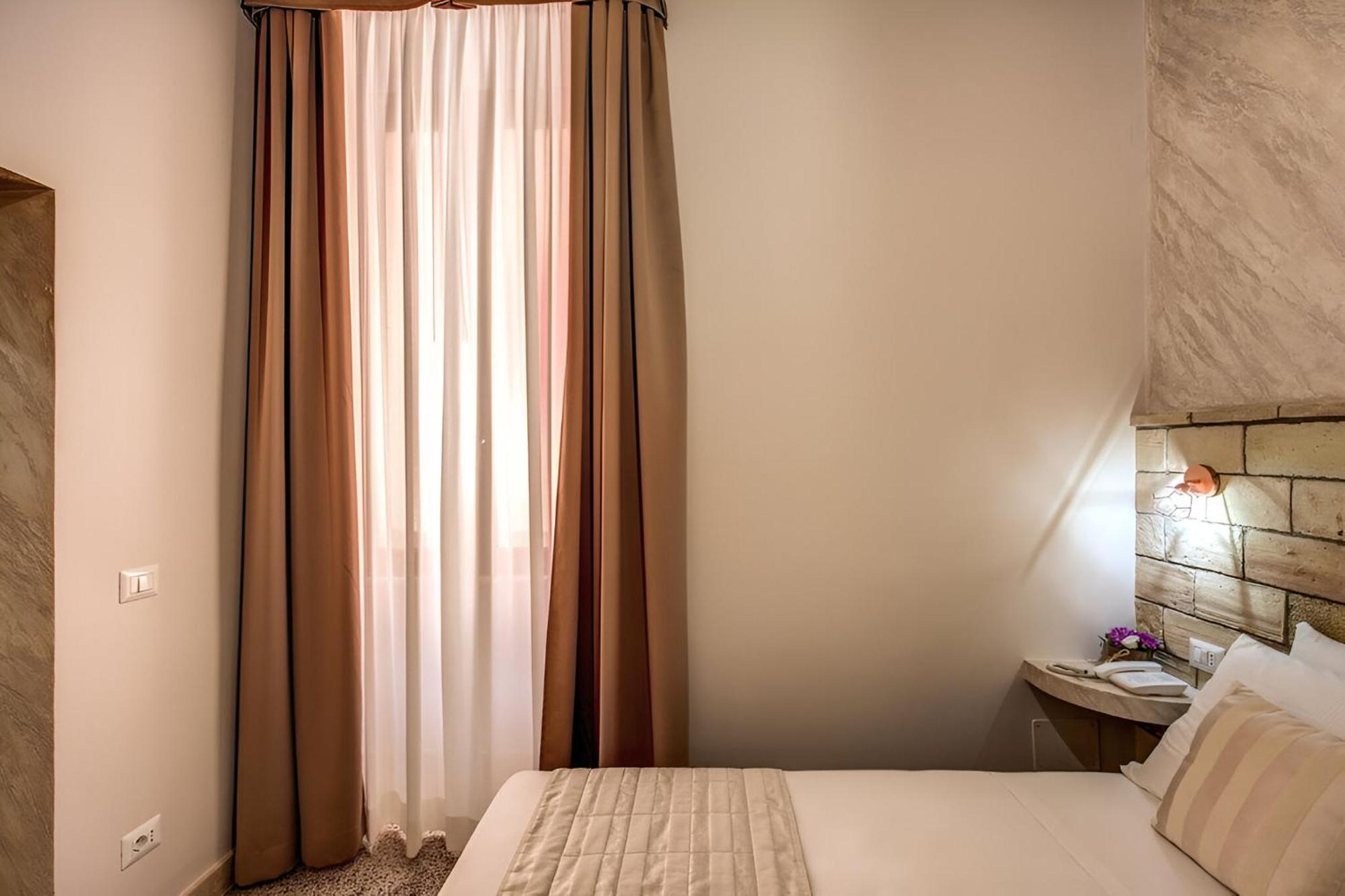 Colosseo Accomodation Room Guest House Roma Exterior foto
